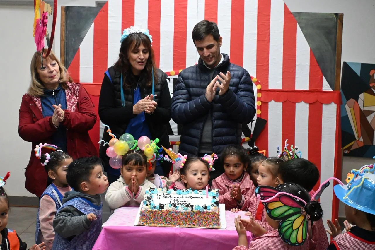 7 años jardín zazpe